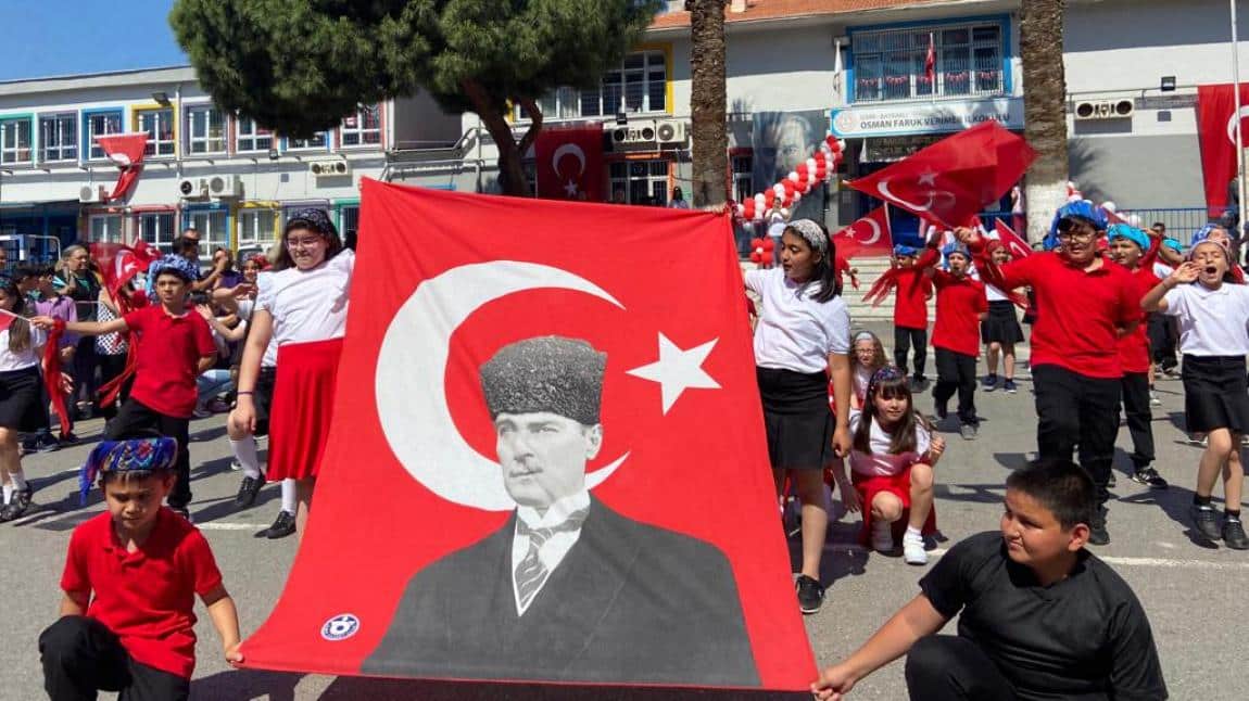 19 Mayıs Atatürk'ü Anma, Gençlik ve Spor Bayramı okulumuzda coşkuyla kutlandı